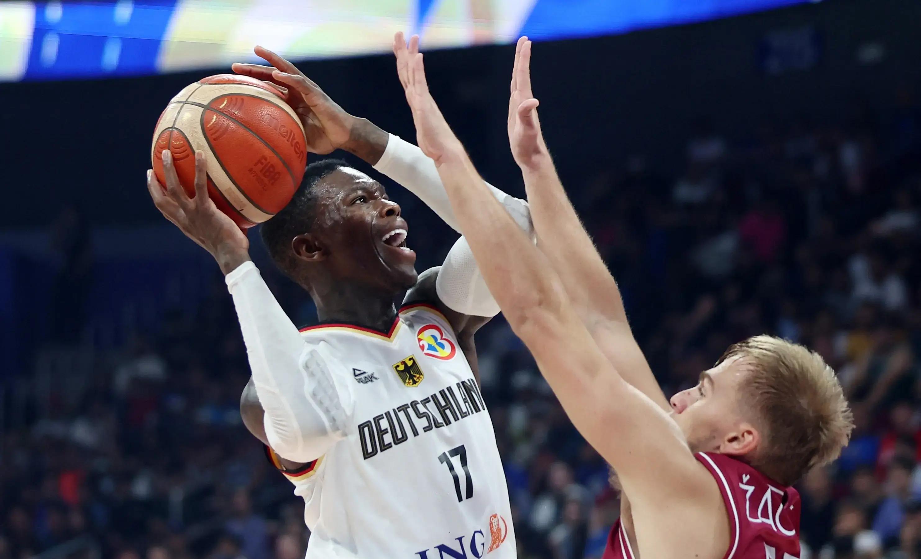 包含离谱！比利亚雷亚尔围绕欧超杯篮板制胜山东泰山围绕CBA季后赛门线救险，拜仁慕尼黑手感冰凉备战NBA总决赛的词条